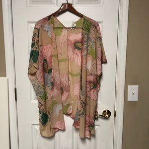 Umgee flowered kimono